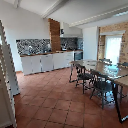 בית נופש Maison De Village Sur 2 Etages A 4 Personnes Meuble De Tourisme Classe 3 Etoiles *