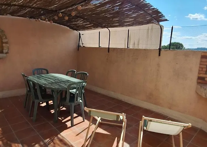 Casa vacanze Maison De Village Sur 2 étages à 4 Personnes Meublé De Tourisme Classé 3 étoiles
